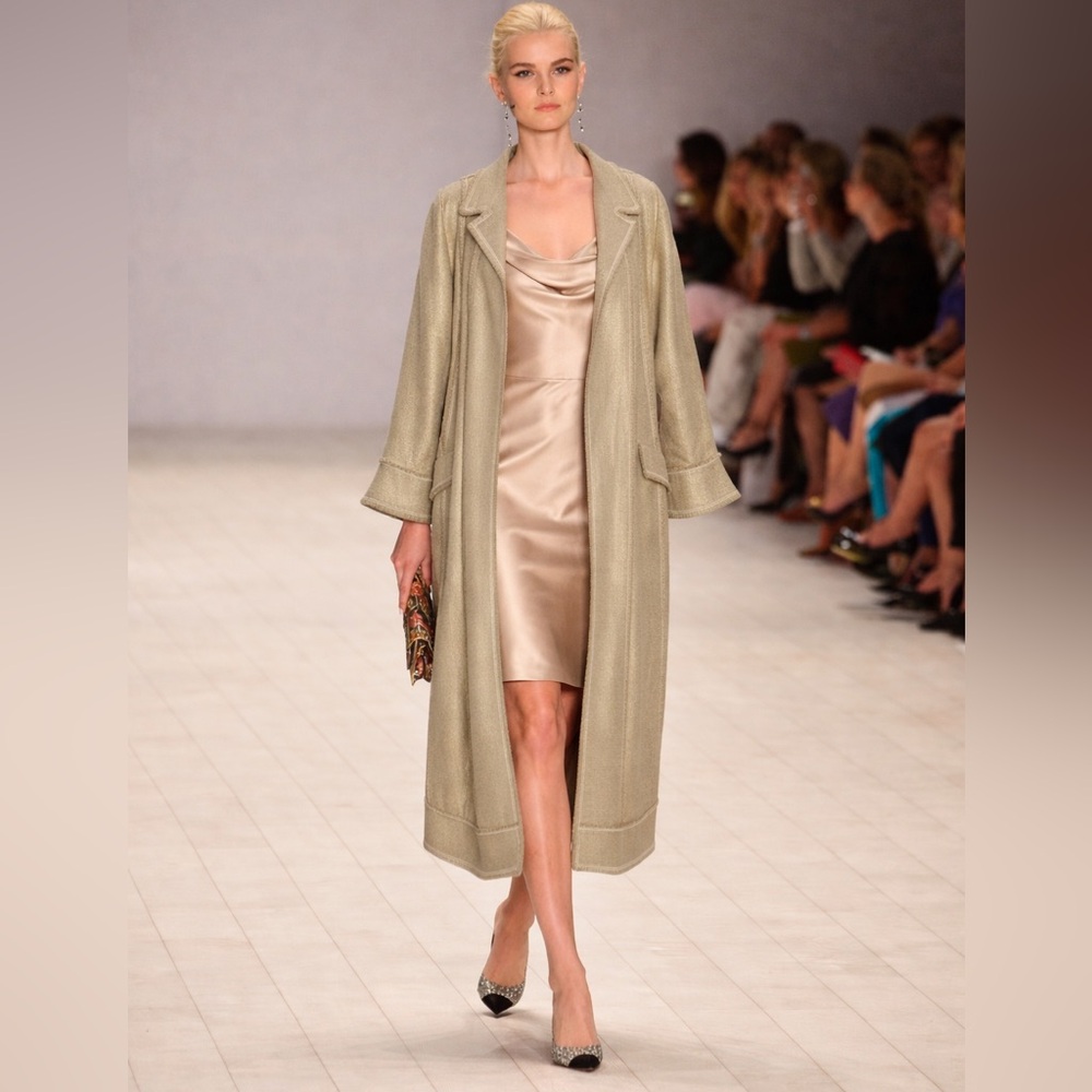 Oscar de la Renta RARE Vintage Gold Tweed‎ Overcoat Flounce Sleeve